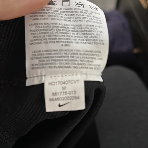 Nike metallic leggings - Picture 2 of 3